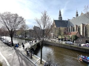 Oudezijds Voorburgwal, Amsterdam, Nederland